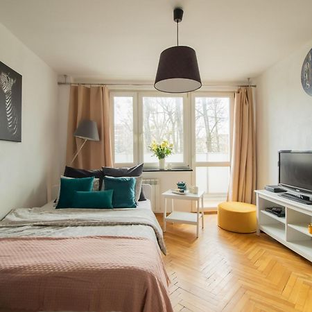 Piotrapartments - Bruna Green City Apartment Warsaw Exterior photo